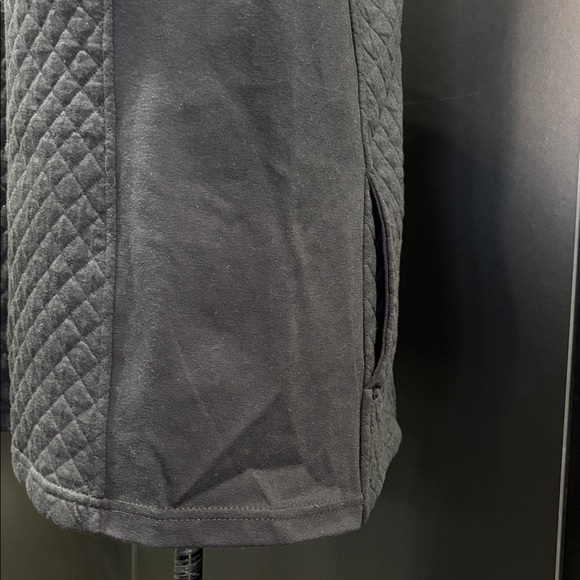 Croft & Barrow Quilted full zip, high collar, hip pockets,stretch,jacket - Picture 6 of 9